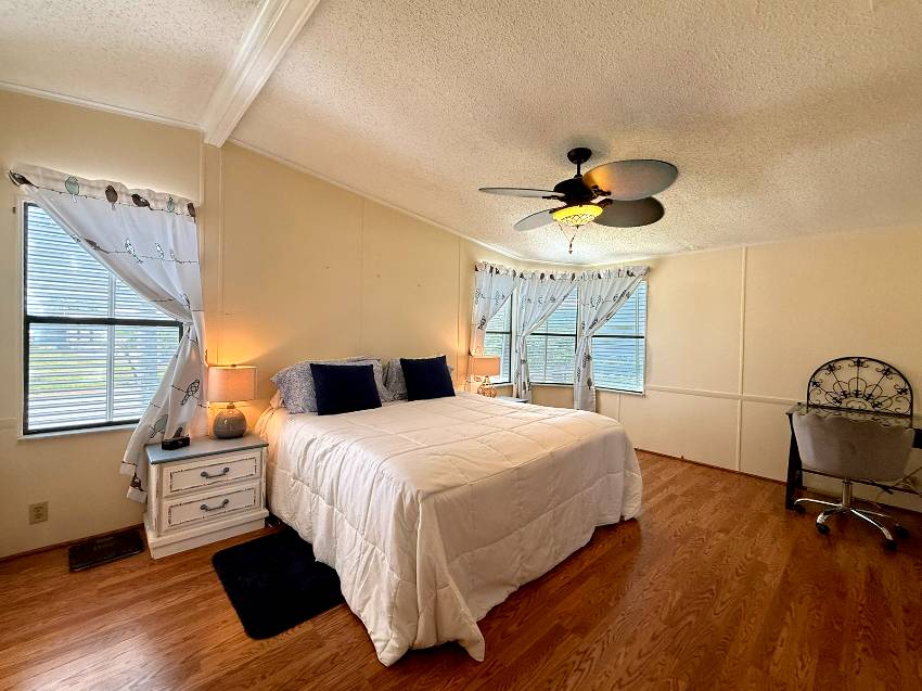 4208 Lake View Dr S a Ellenton, FL Mobile or Manufactured Home for Sale